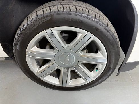 Used 2017 Cadillac Escalade Premium Luxury image 11