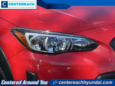 Used 2021 Subaru Crosstrek 2.0i Premium w/ Moonroof Package AWD/4WD image 8