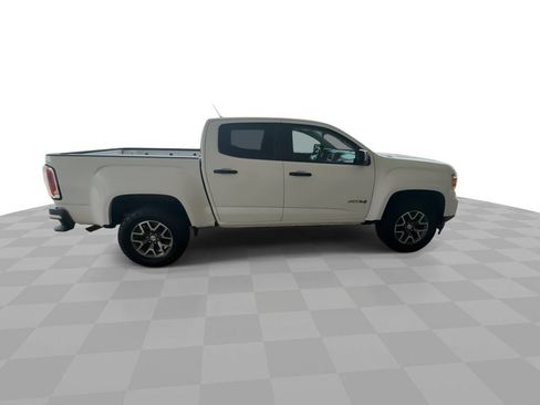 Certified 2022 GMC Canyon AT4 w/ Trailering Package AWD/4WD image 9