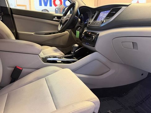 Used 2018 Hyundai Tucson SEL FWD image 8