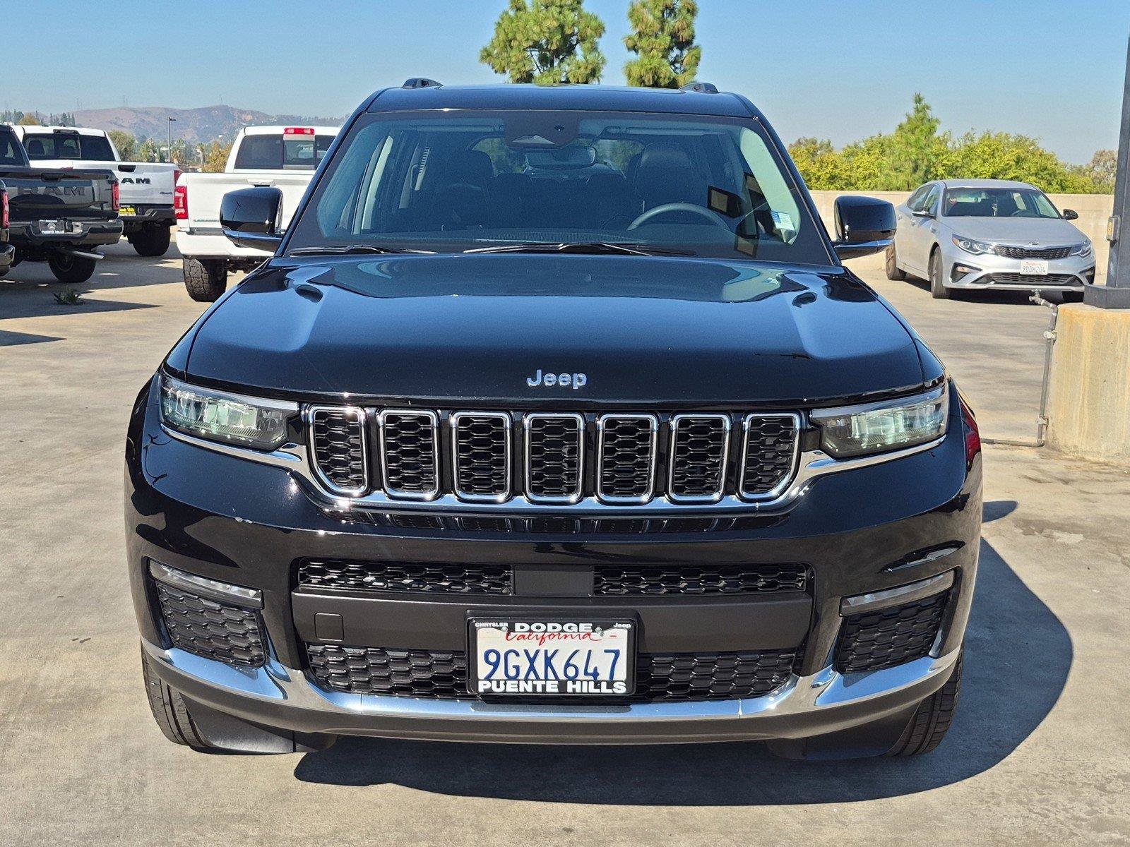 Used 2023 Jeep Grand Cherokee L Limited RWD image 2