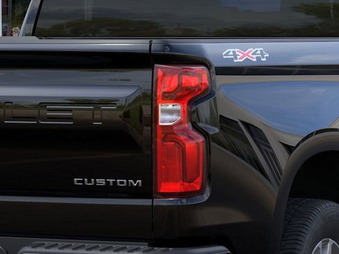 New 2026 Chevrolet Silverado 1500 Custom image 11