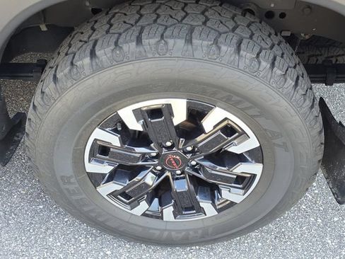 Used 2023 Nissan Frontier Pro-X w/ Tow Package RWD image 30