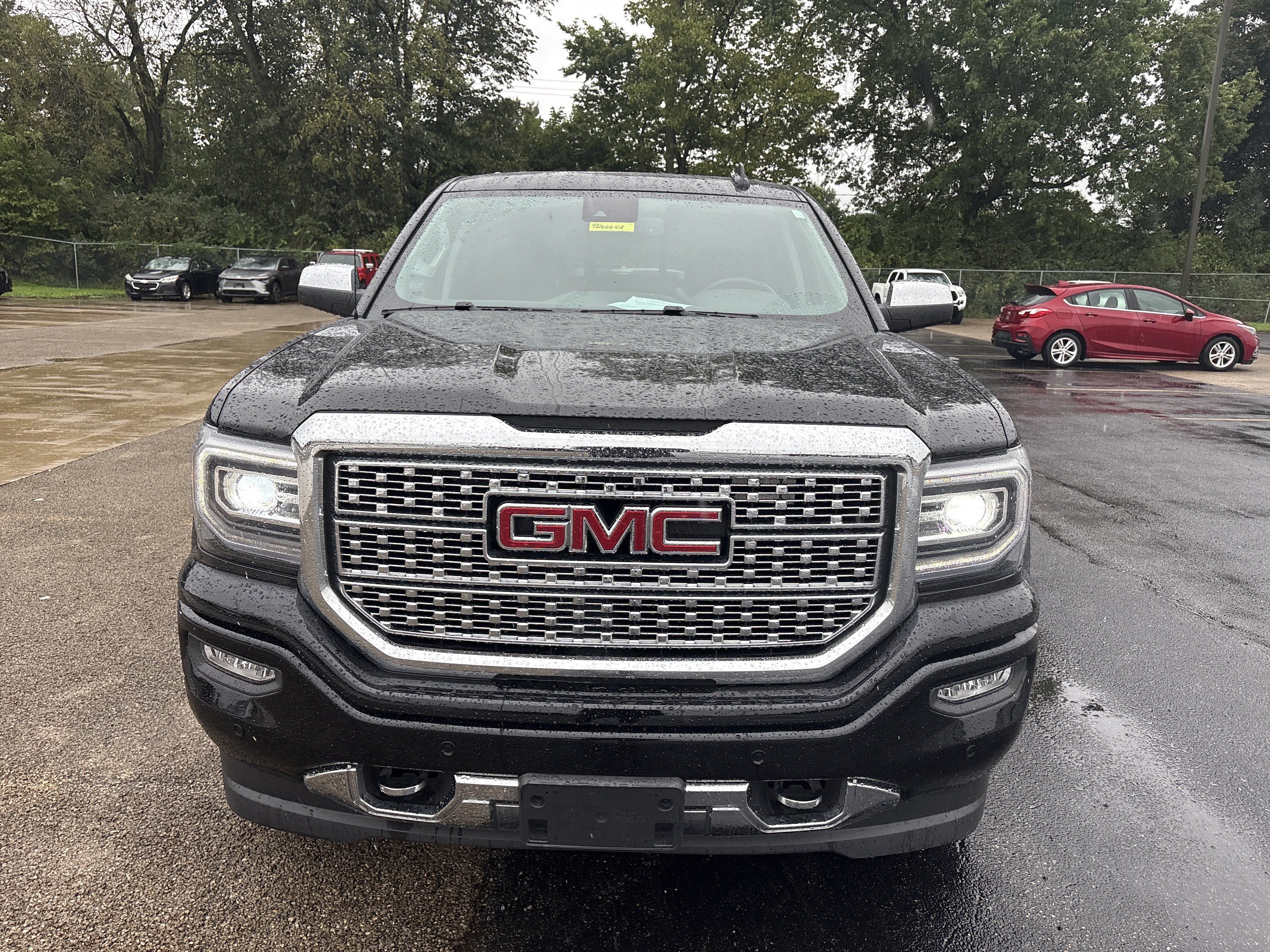 Used 2018 GMC Sierra 1500 Denali w/ Denali Ultimate Package AWD/4WD image 2
