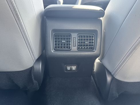 Used 2025 Toyota Camry SE w/ Multimedia Upgrade Package image 22