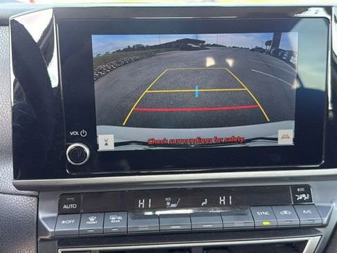 Used 2025 Toyota Camry LE FWD image 6