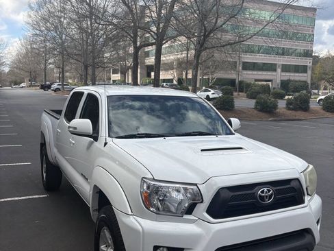 Used 2013 Toyota Tacoma 4x4 Double Cab w/ TRD Sport Pkg image 1