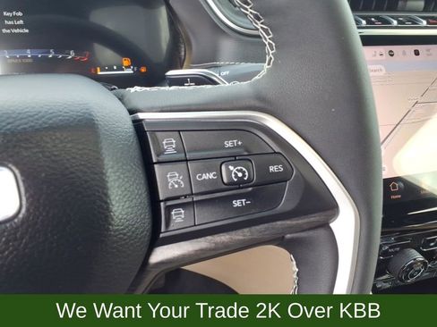 Used 2024 Jeep Grand Cherokee Limited w/ Luxury Tech Group II AWD/4WD image 22