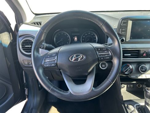 Used 2021 Hyundai Kona SEL w/ Cargo Package FWD image 11