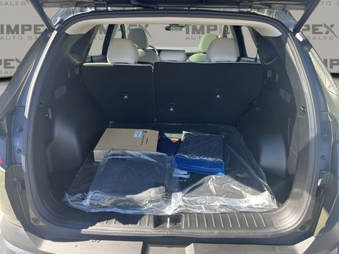 Used 2025 Hyundai Tucson Limited image 30