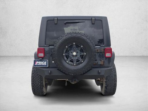 Used 2017 Jeep Wrangler Unlimited Sport w/ Max Tow Package AWD/4WD image 6