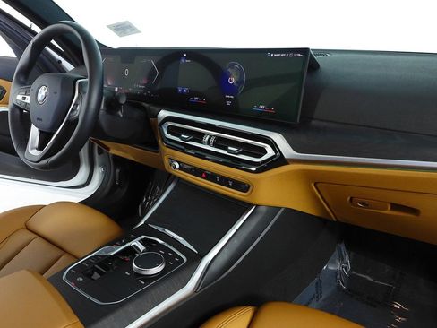 Used 2023 BMW 330i w/ Driving Assistance Package image 13