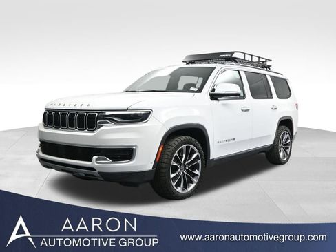 Used 2022 Jeep Wagoneer Series III w/ Premium Group I image 1