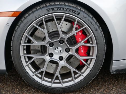 Used 2026 Porsche 911 Carrera 4S image 7