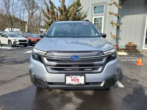 Certified 2025 Subaru Forester Premium image 9