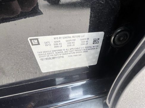 Used 2014 Chevrolet Malibu LT image 23