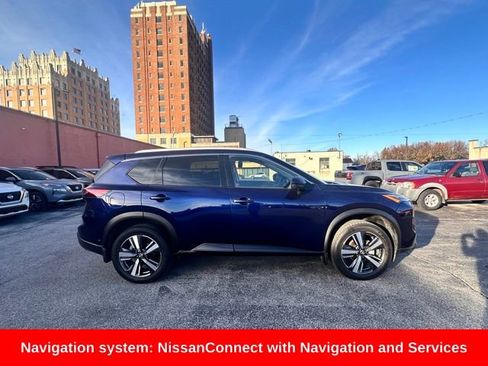 Certified 2024 Nissan Rogue SL image 4