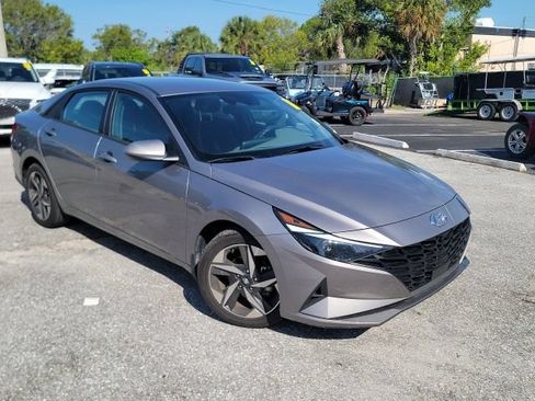 Certified 2023 Hyundai Elantra SEL w/ Convenience Package FWD image 1