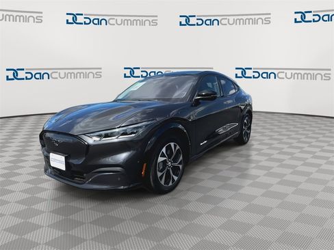 Used 2021 Ford Mustang Mach-E Premium image 4