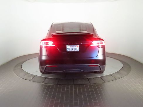 Used 2023 Tesla Model X AWD/4WD image 6