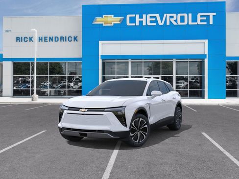 New 2026 Chevrolet Blazer EV LT image 10