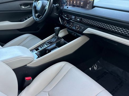 Used 2024 Honda Accord EX-L image 31