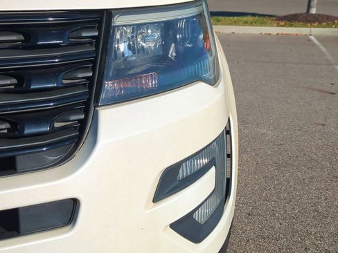 Used 2016 Ford Explorer Sport w/ Equipment Group 401A image 10