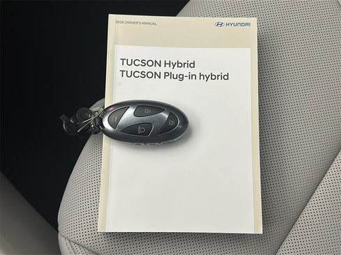 New 2026 Hyundai Tucson Limited image 31