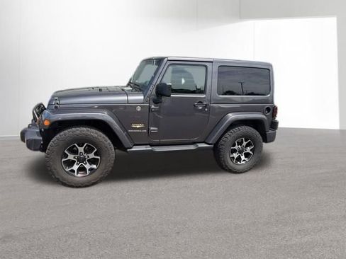 Used 2014 Jeep Wrangler Sahara w/ Connectivity Group AWD/4WD image 3