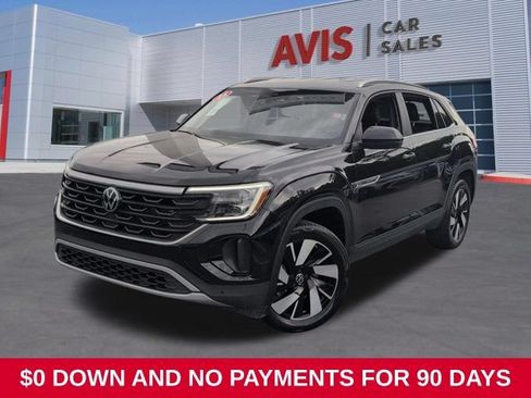 Used 2025 Volkswagen Atlas Cross Sport SE FWD image 1