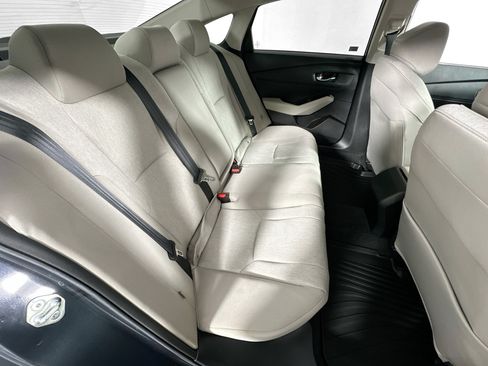 Used 2023 Honda Accord EX image 25