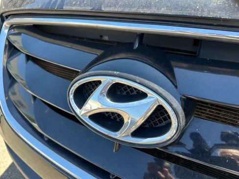Used 2010 Hyundai Santa Fe GLS AWD/4WD image 8