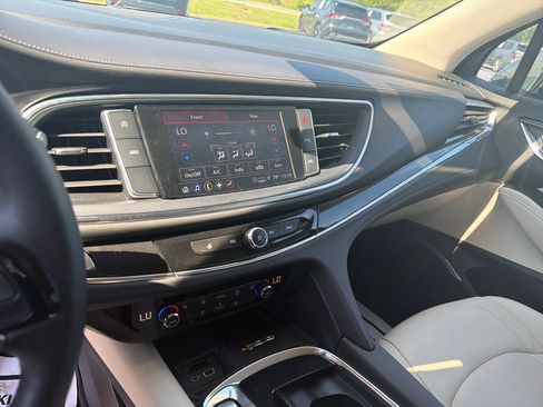 Used 2023 Buick Enclave Essence w/ LPO, Floor Liner Package AWD/4WD image 19