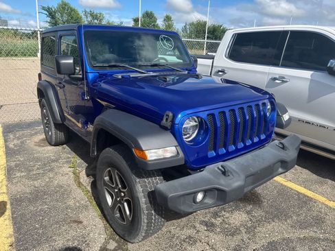 Used 2020 Jeep Wrangler Sport AWD/4WD image 8
