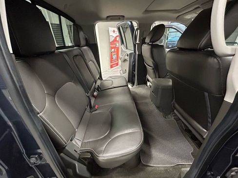 Used 2017 Nissan Frontier PRO-4X w/ Pro-4x Luxury Package image 43