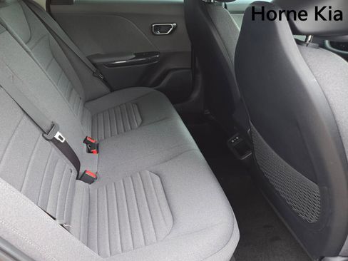 New 2025 Kia K4 EX image 11