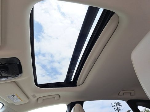 Used 2023 Lexus RX 350 Premium Plus w/ Cold Area Package FWD image 31