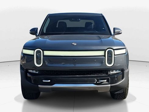 Used 2022 Rivian R1T Launch Edition image 11