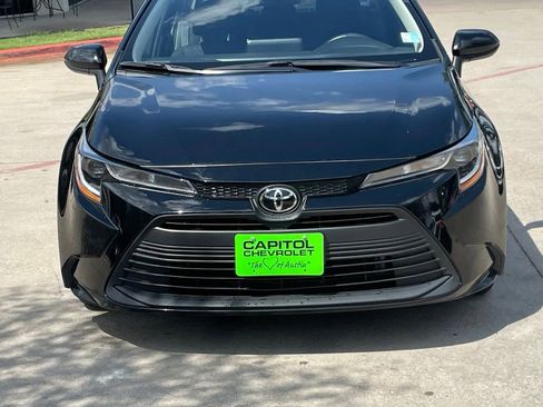 Used 2024 Toyota Corolla LE FWD image 22