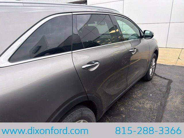 Used 2016 Kia Sorento FWD w/ LX Convenience Package image 6