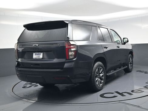 Used 2023 Chevrolet Tahoe Z71 w/ Luxury Package image 9