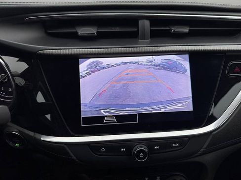 Used 2020 Buick Encore GX Select w/ Sport Touring Package image 11