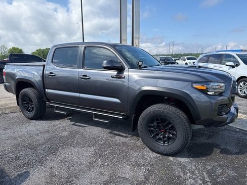Used 2021 Toyota Tacoma TRD Pro image 4