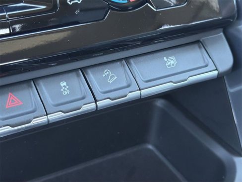 Used 2023 GMC Sierra 1500 Denali w/ Denali Reserve Package image 18