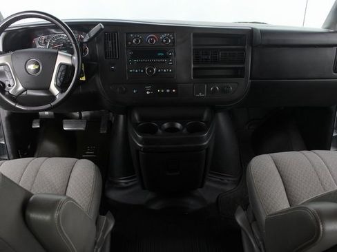 Used 2016 Chevrolet Express 3500 LT w/ LT Preferred Equipment Group image 6
