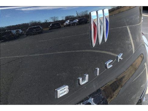 Used 2024 Buick Encore GX Sport Touring w/ Comfort Package image 28