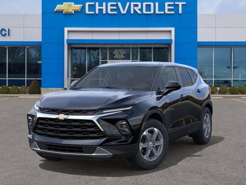 New 2026 Chevrolet Blazer LT image 6