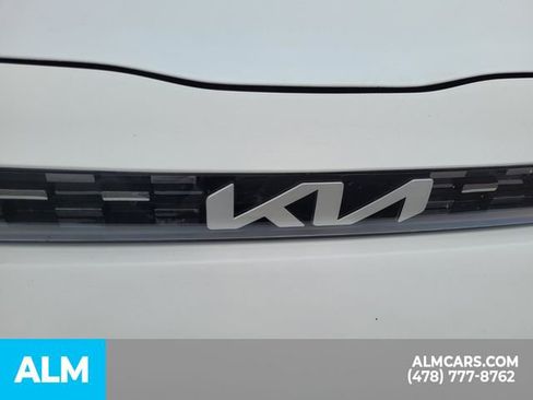 Used 2024 Kia Soul LX image 24