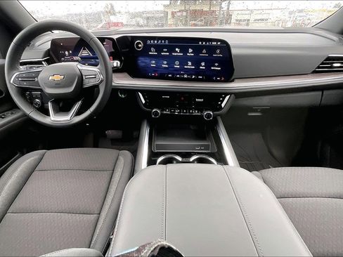 New 2026 Chevrolet Tahoe LS image 5