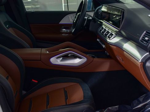 Certified 2025 Mercedes-Benz GLE 53 AMG 4MATIC Coupe image 30